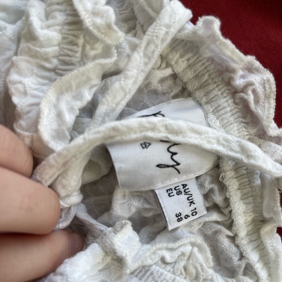 Princess Polly White Crop top - Picture 2 of 2